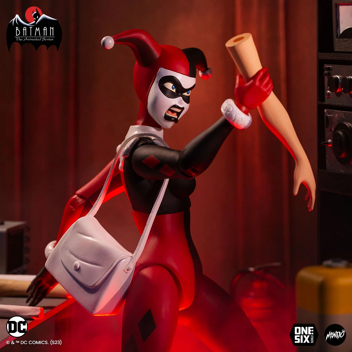 DC Harley Quinn (Batman: The Animated Series) Sixth Scale Figure