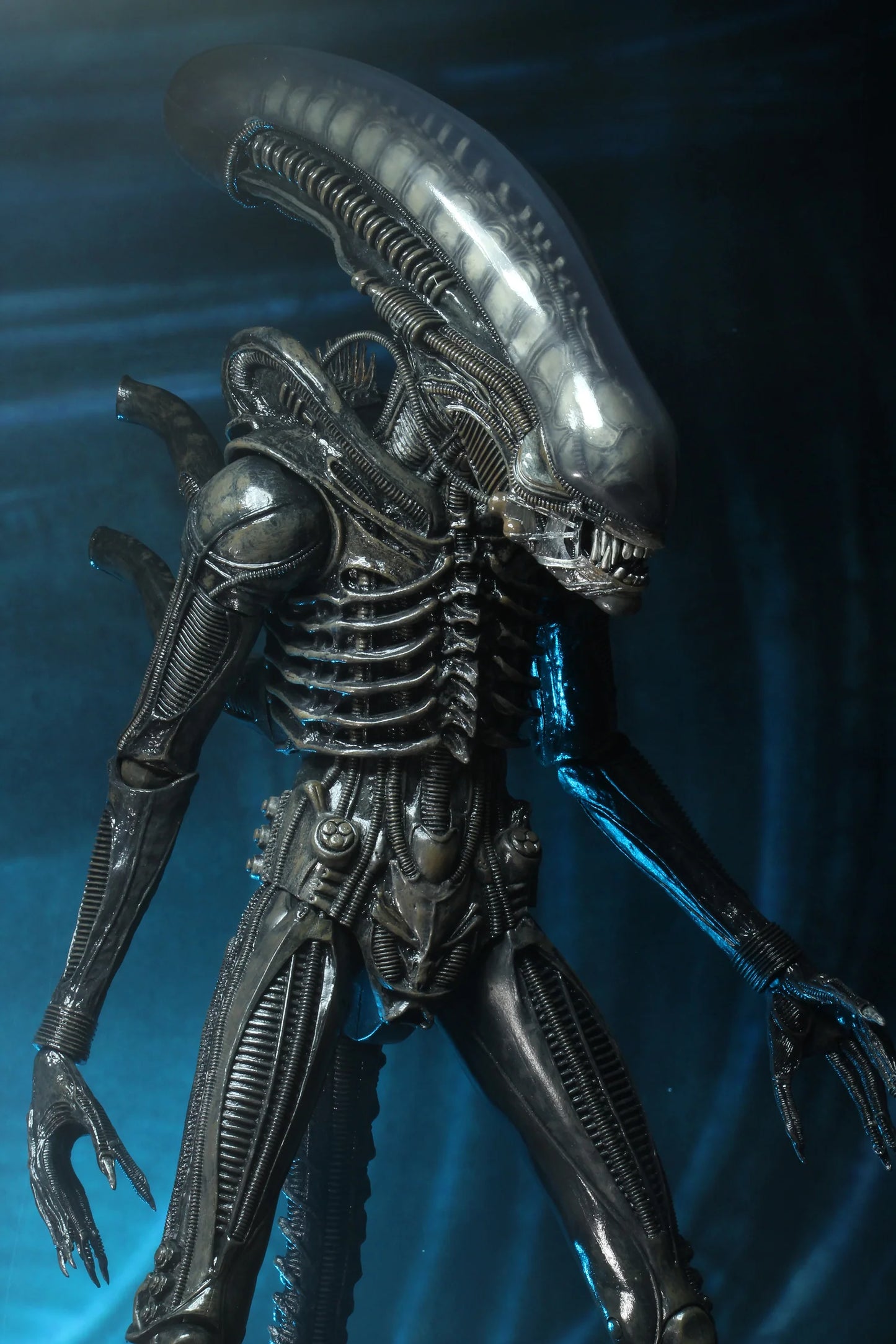 Alien "Big Chap" 1/4 Scale Poseable Figure