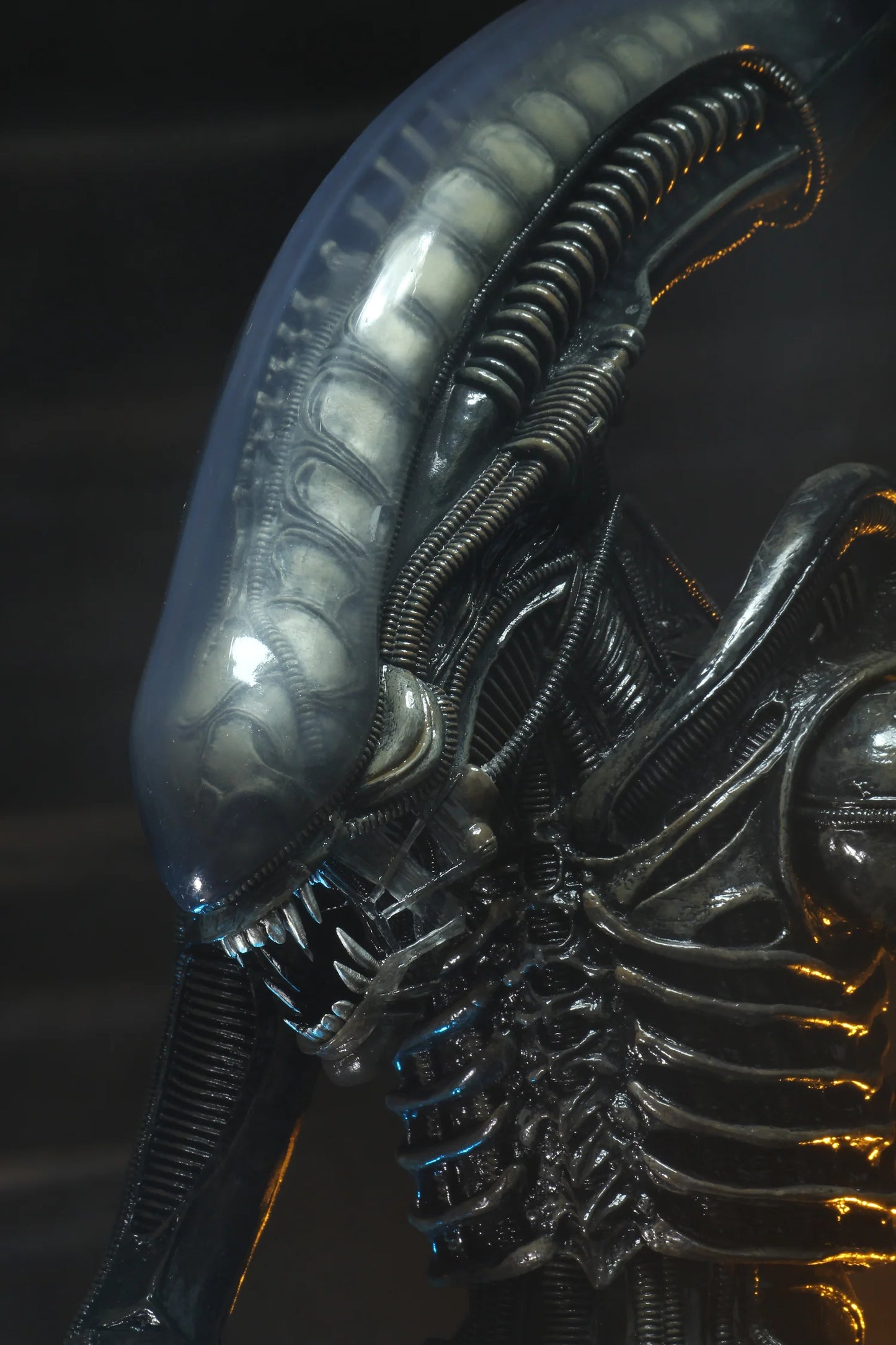 Alien "Big Chap" 1/4 Scale Poseable Figure