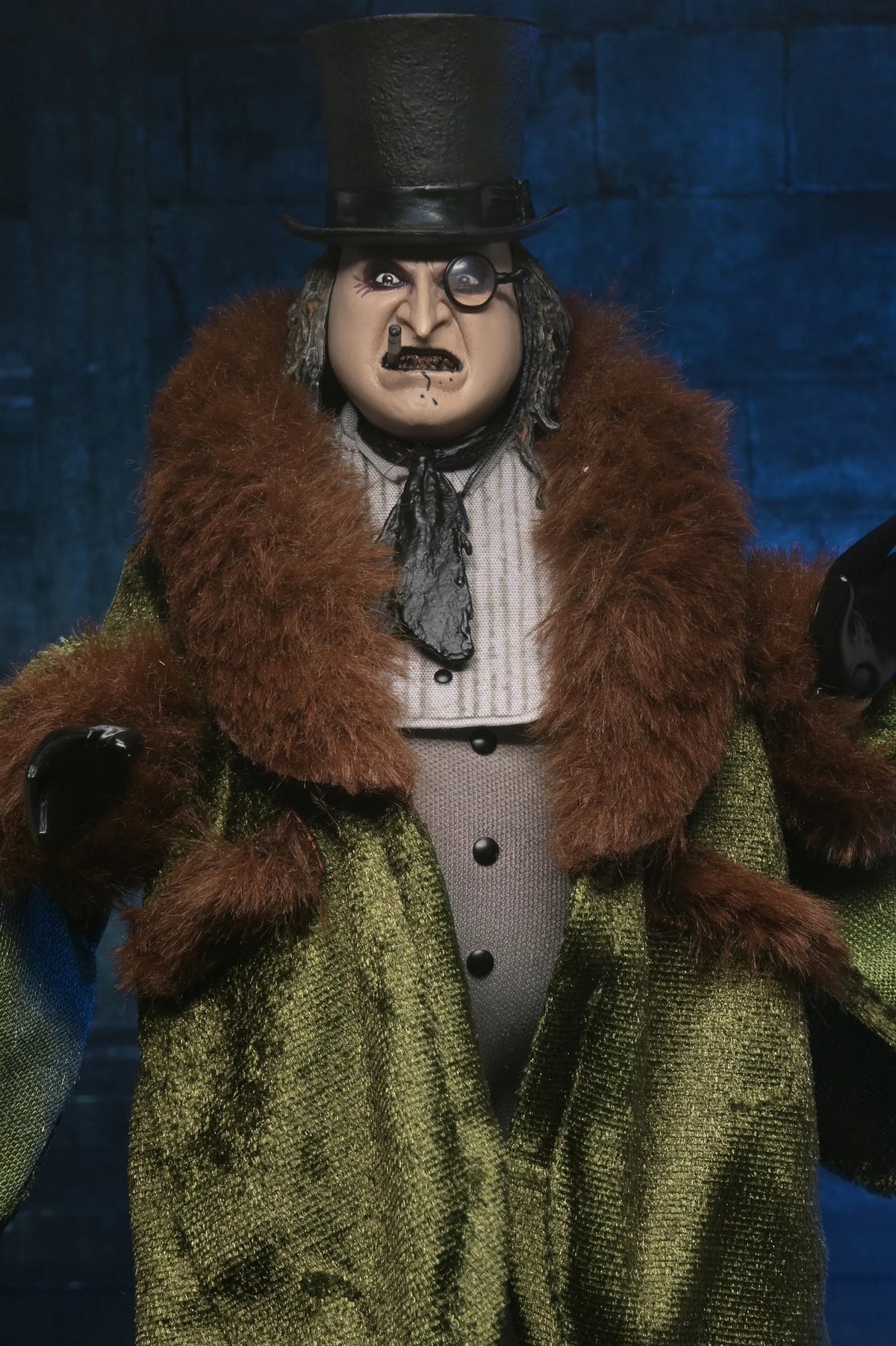 DC The Penguin (Batman Returns) 8" Clothed Action Figure
