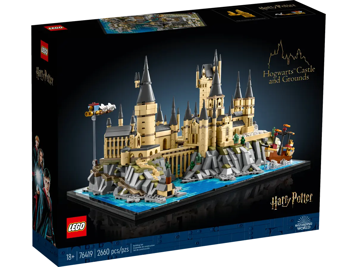 LEGO Harry Potter Hogwarts Castle and Grounds (76419)