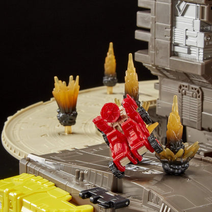 Transformers War for Cybertron: Siege Titan Class Omega Supreme