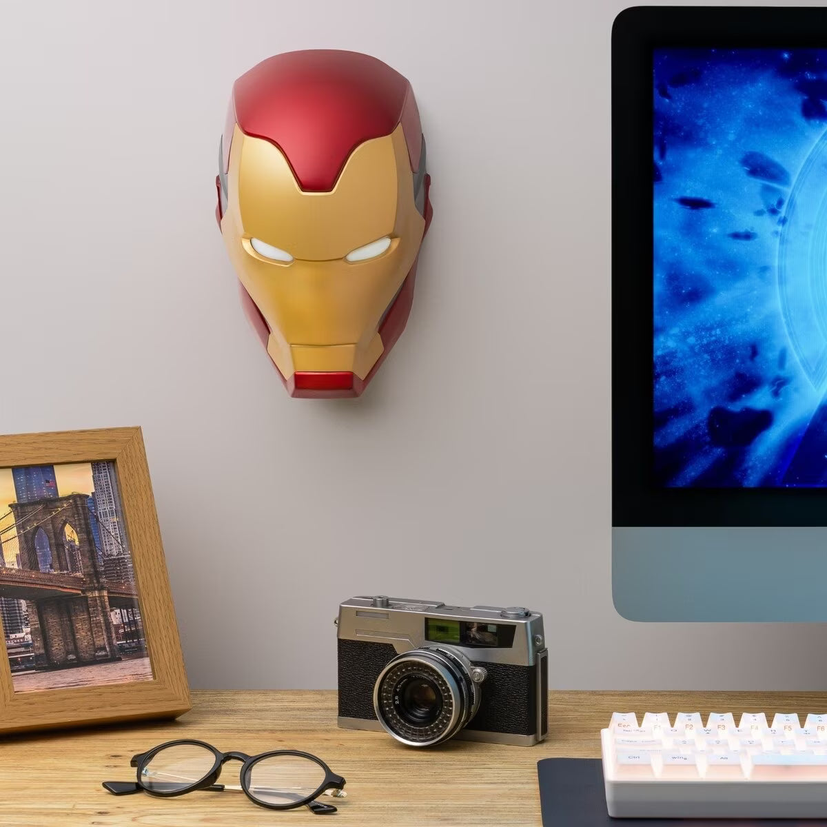 Marvel Iron Man Mask Light