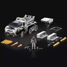 G.I. Joe Classified Series Snow C.A.T. (Combat All-Terrain) Vehicle with Farley "Frostbite" Seward Action Figure [HasLab Exclusive]