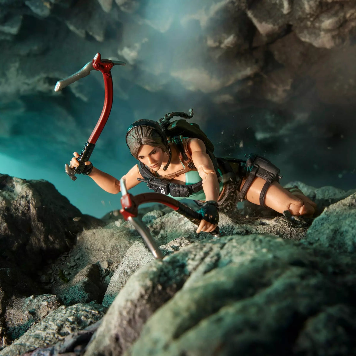 G.I. Joe Classified Series Collaborative Lara "Tomb Raider" Croft [Retro Cardback]