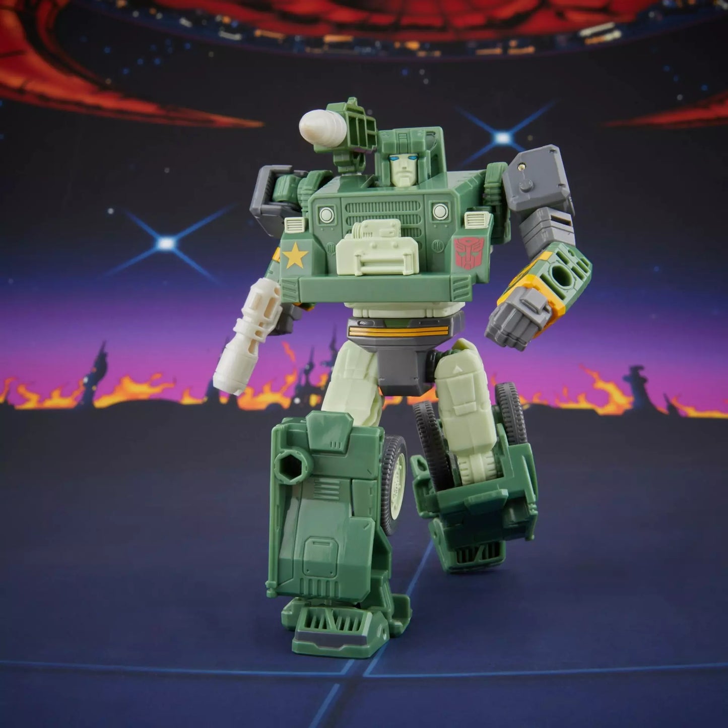 Transformers Studio Series MTMTE Collection Deluxe Class Autobot Hound [Transformers: The Movie]