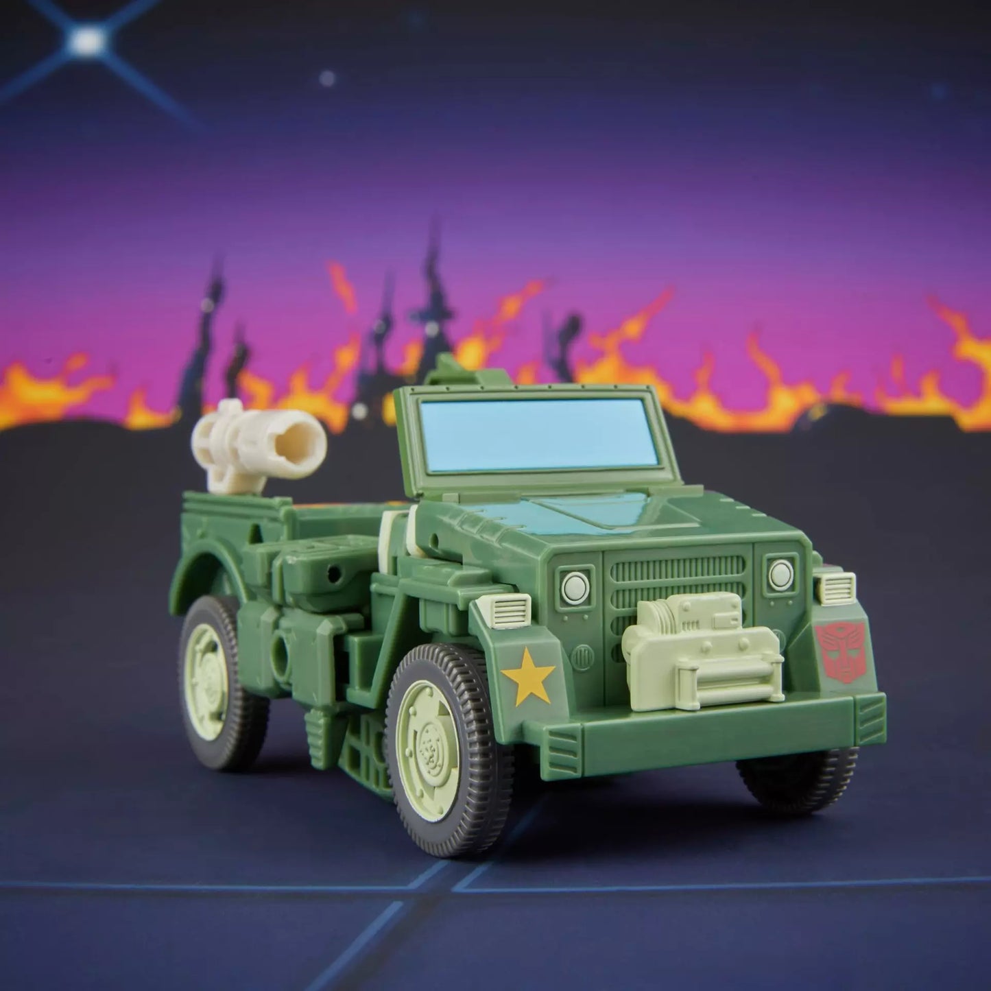 Transformers Studio Series MTMTE Collection Deluxe Class Autobot Hound [Transformers: The Movie]
