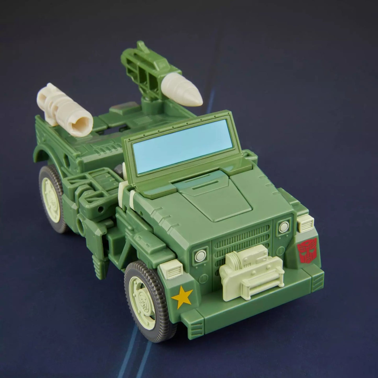 Transformers Studio Series MTMTE Collection Deluxe Class Autobot Hound [Transformers: The Movie]