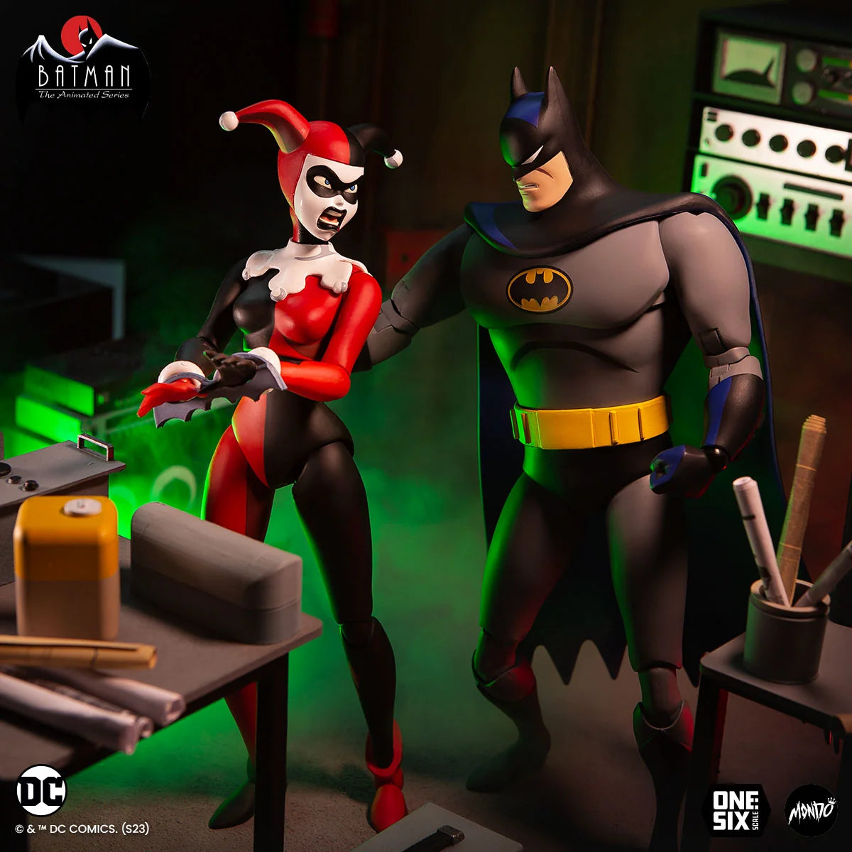 DC Harley Quinn (Batman: The Animated Series) Sixth Scale Figure