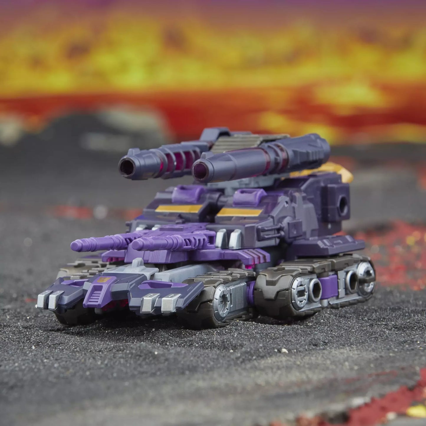 Transformers Legacy United Voyager Class Comic Universe Tarn