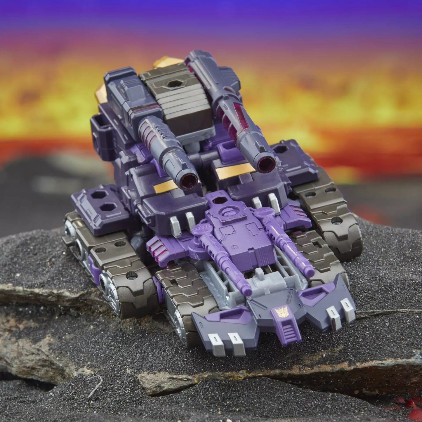 Transformers Legacy United Voyager Class Comic Universe Tarn