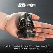Star Wars Darth Vader (Battle Damaged) Mini-Sculpture Magnet