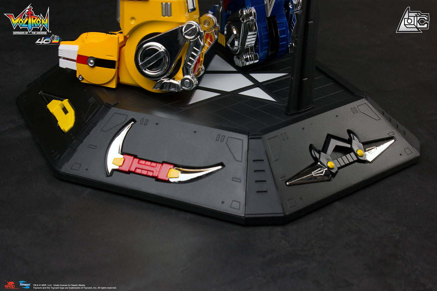 Voltron 40th Anniversary Limited Edition Collector's Set